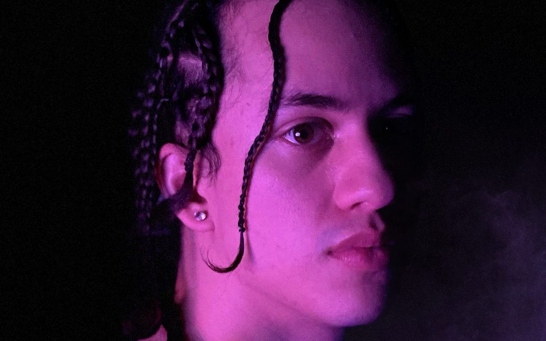 Emsee Brings Fiery Vibes in the Banger, “Damn” Featuring KNG GST, Big Tone