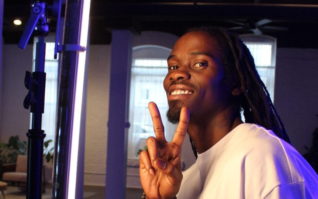 Philadelphia-based artist NightxVision taps into his vulnerability with “Mountains,” a triumphant tale of personal growth over adversity.