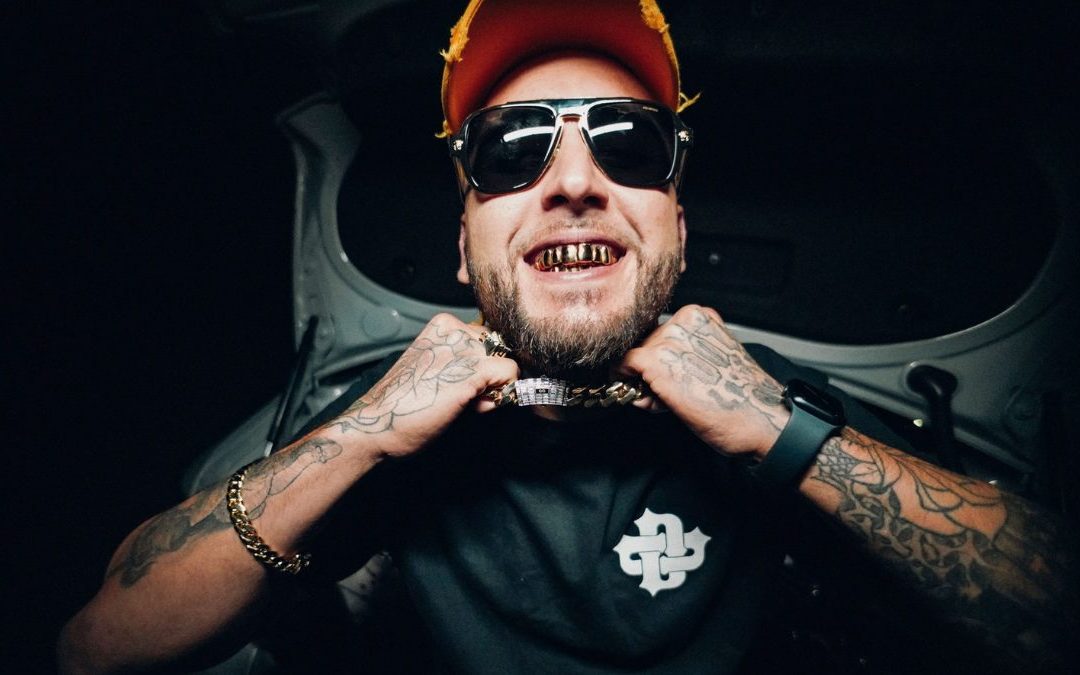 Drew Dinero, South Florida’s highly-rated emcee, exceeds expectations with “Rah Rah”, showcasing the talent we’ve come to expect from an artist of his caliber.