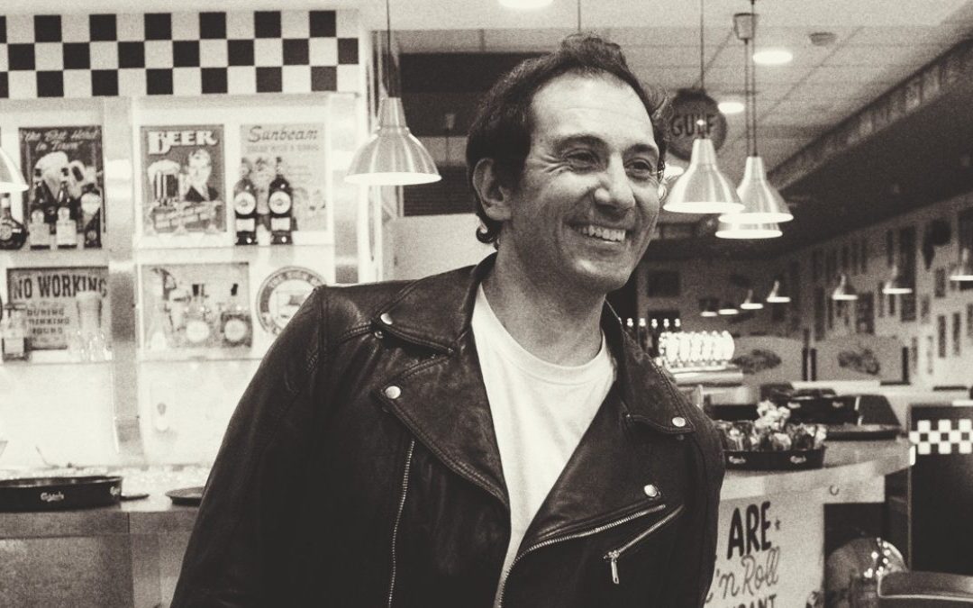 Italian rock star Byron’s Brigades delves deep into aesthetic retro rock with the epic “Runaway”