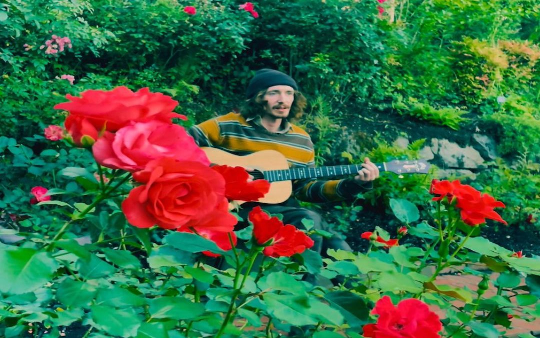 Folk-pop Musician Sage Hatfield is Back With Another Warm and Charismatic Performance With His New Single, “Wet Brick & Roses” Featuring Jonah Siegel and Gia Calabrese.