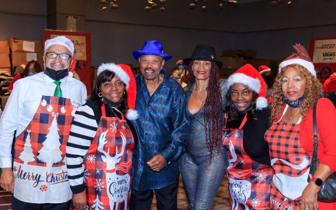Renowned Music Icon Charles Wright Spreads Holiday Cheer at New Image Emergency Shelter’s Annual Christmas Store