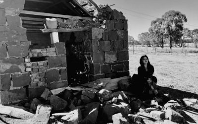 Eclectic Australian Violinist and Musician Izzy Skinner Blends the Best of Classical, Jazz, and Alternative Rock, Backed by Her Signature Violin, in Her Latest Album “Haunting.”