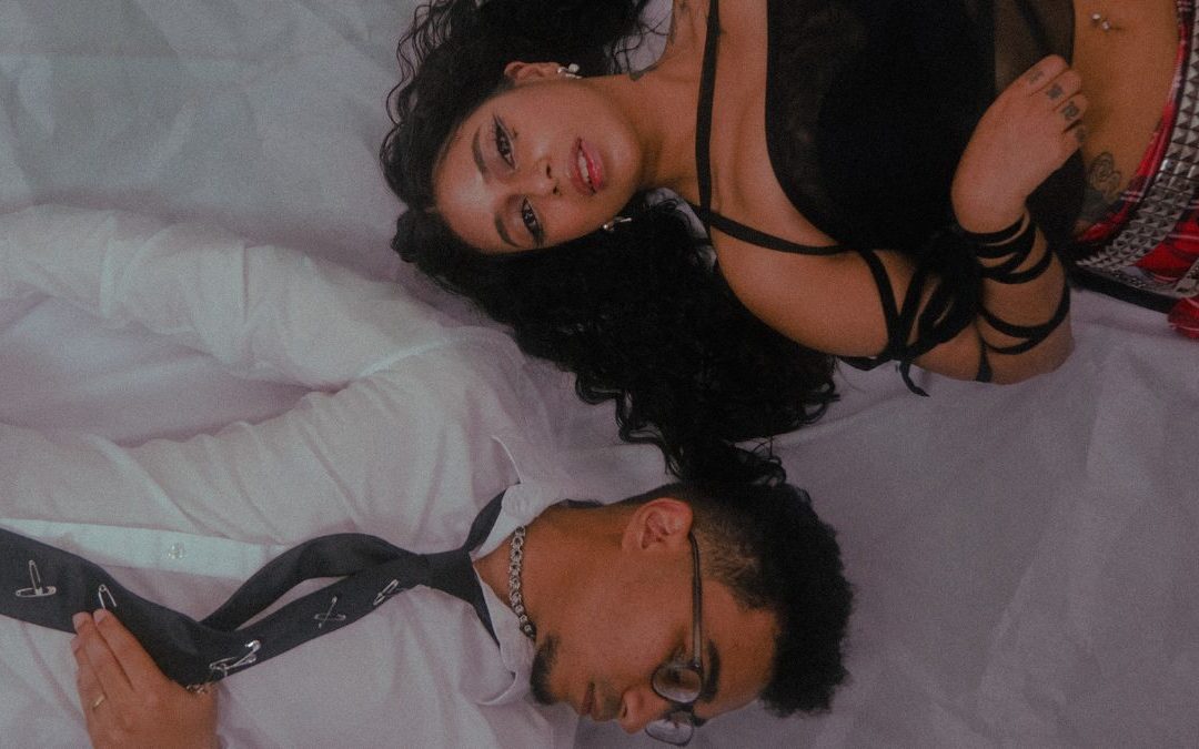 Toronto’s Caj Flow and Ashavari Are Back Again With a Thoughtful Single, “Circles!,” a Collaborative Masterpiece That Hits Close to Home.