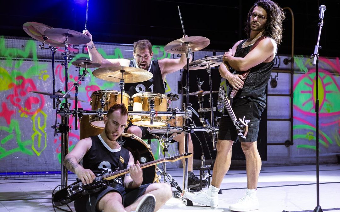 Montreal-Based Rock Band 91 Dominos Summoned All the Passion and Energy They Could, Unleashing It on Their Latest Release “Radioactive Cat”