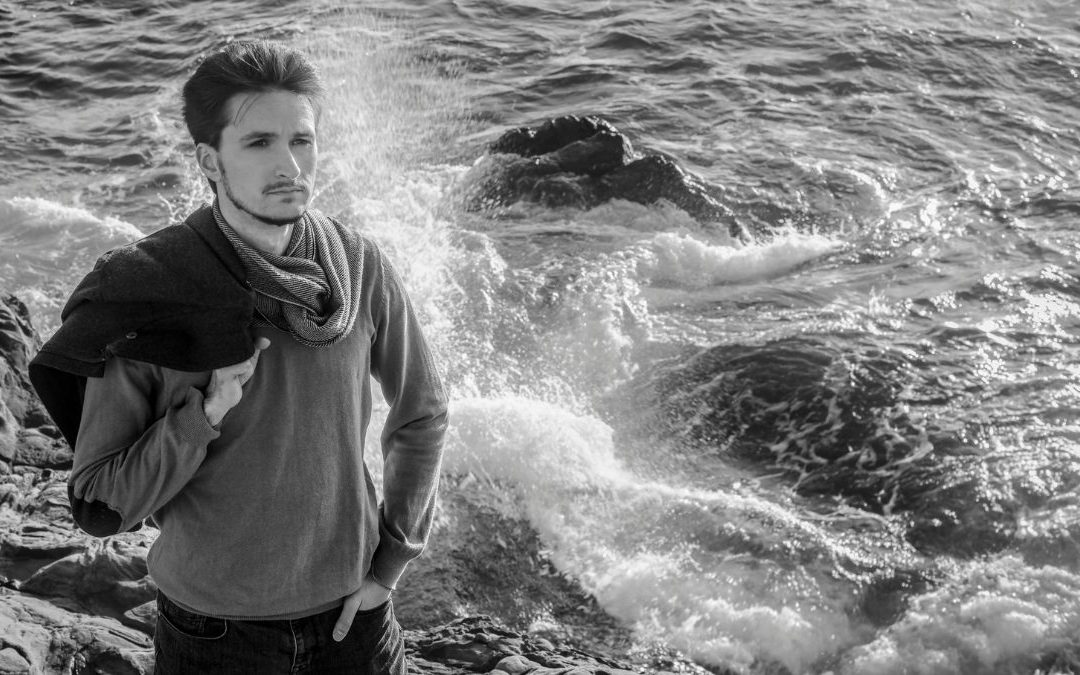 Neoclassical Piano Composer Michele Nobler Takes Us on a Timeless Journey Along the Eternal Shoreline With His Latest Project, Shore Whispers.